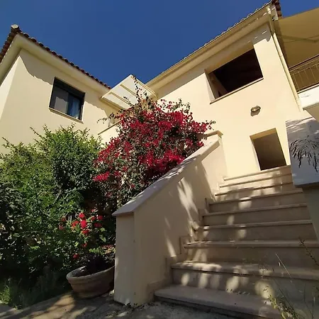 Loft Apartment With Amazing View Kalamata Exterior foto